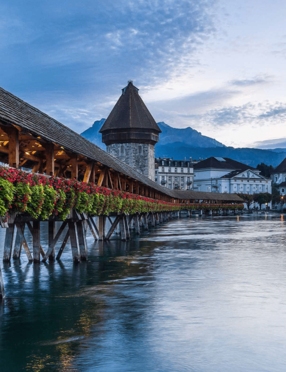 Lucerne Switzerland 570 × 740